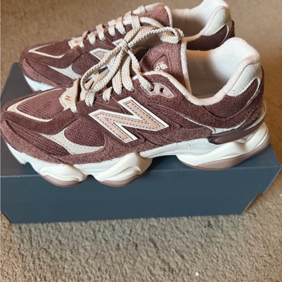 New Balance Shoes - New Balance 9060 Rich Oak/Timber Wolf